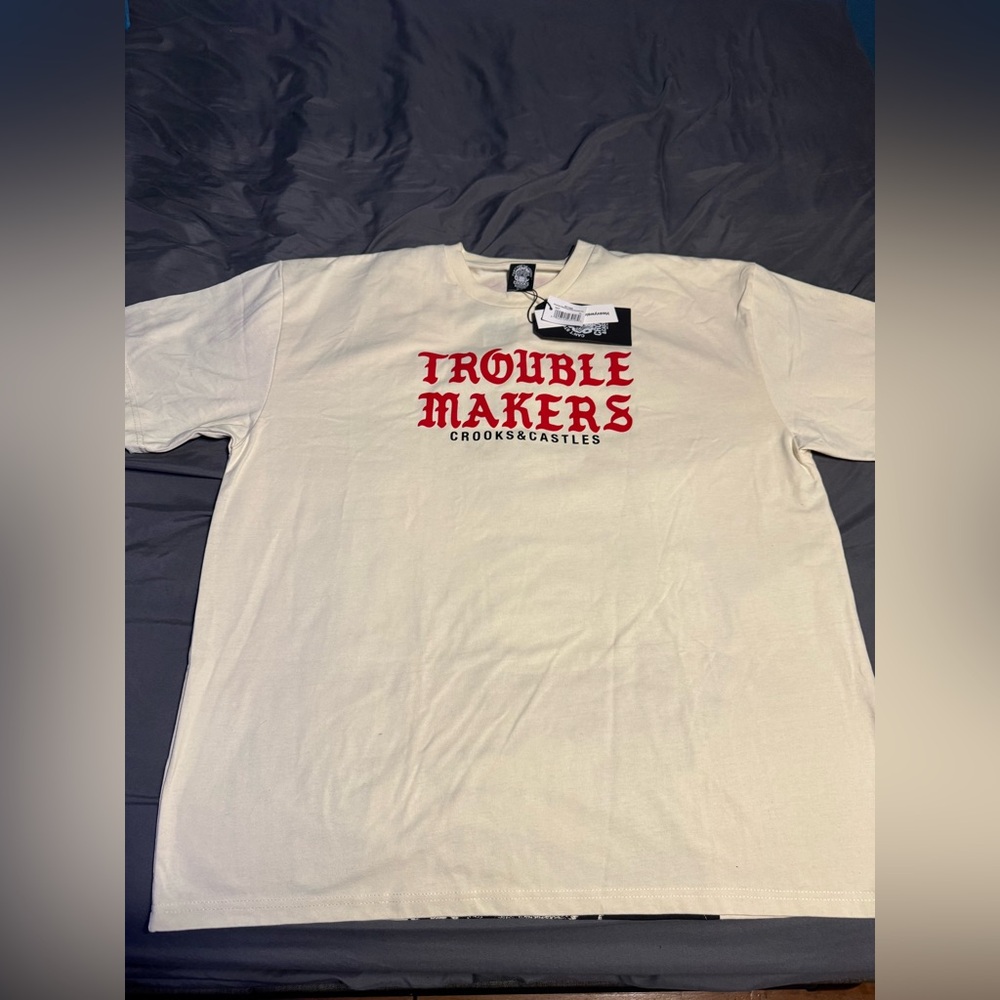 Crooks and castles shirt